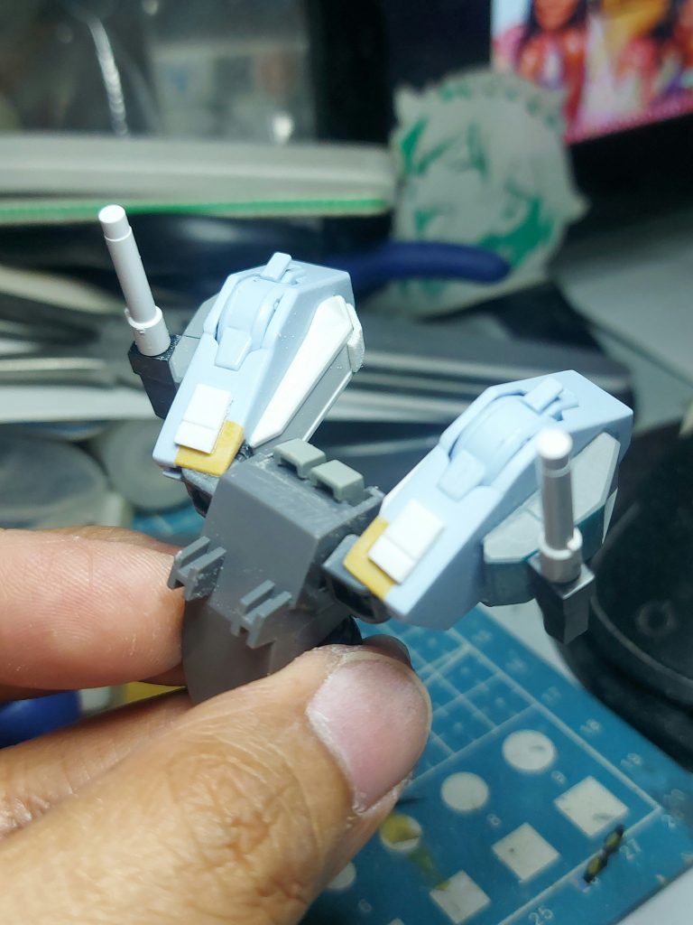 Jガンダム–4枚目/制作者：Moki Plamo