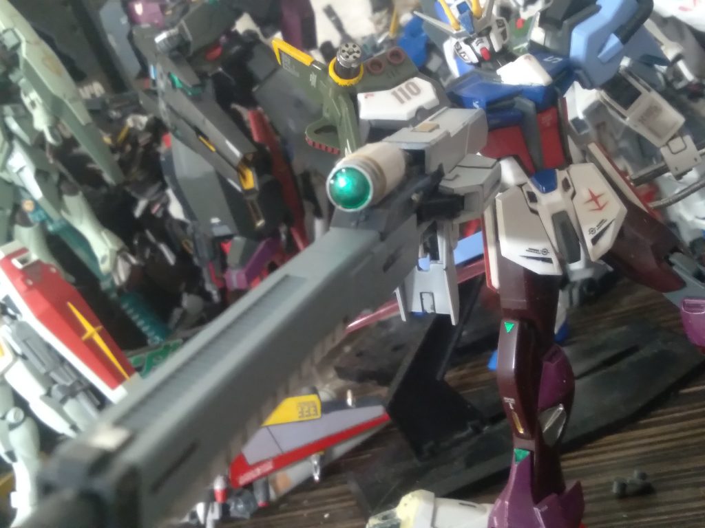 This me just messing around with different weapons. I do like the big Hyper mega launcher 