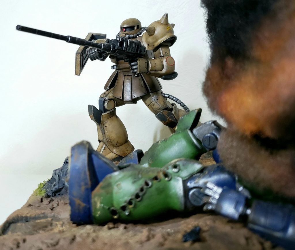 ダメージ加工は半田ゴテでつけてます。