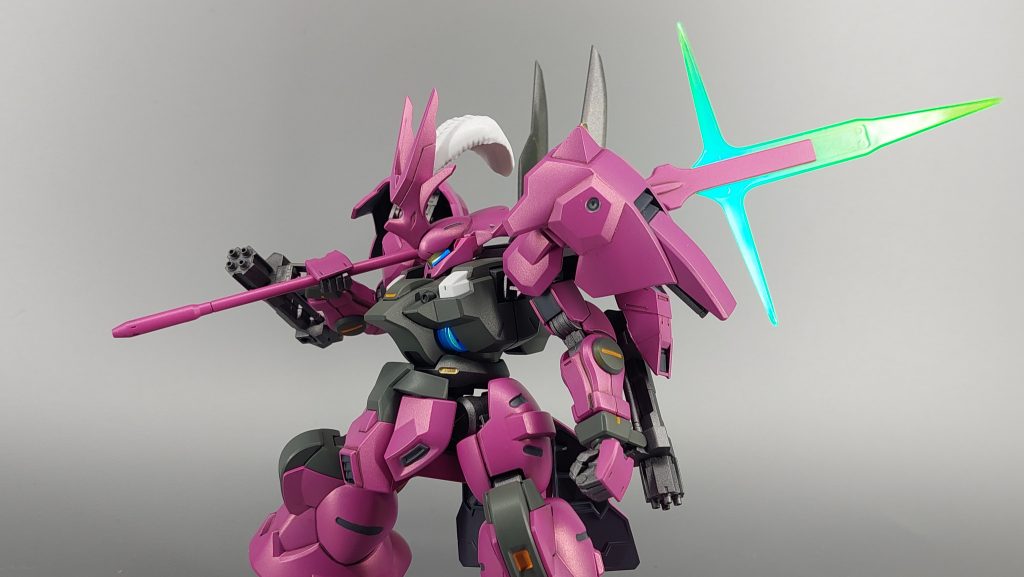 ビームパルチザンは本当に長くてデカくて最高にハッタリ効いててカッコイイですね