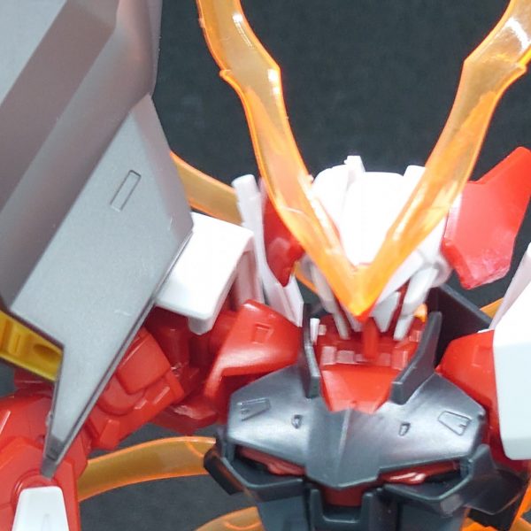 HG 1/144 アストレイレッドフレーム