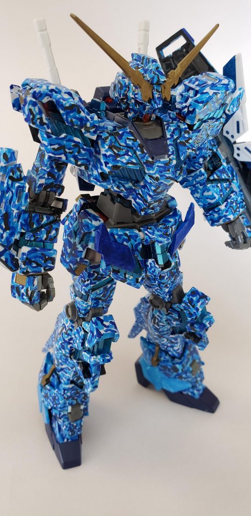 ひたすら迷彩してたら目がチカチカ。。