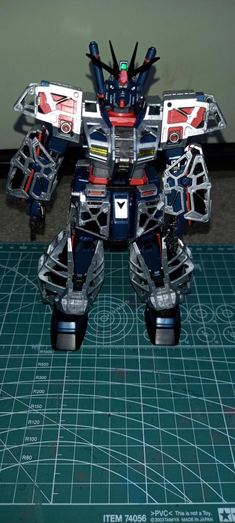 チョバムフレームだけの状態このときは気づかなかった……