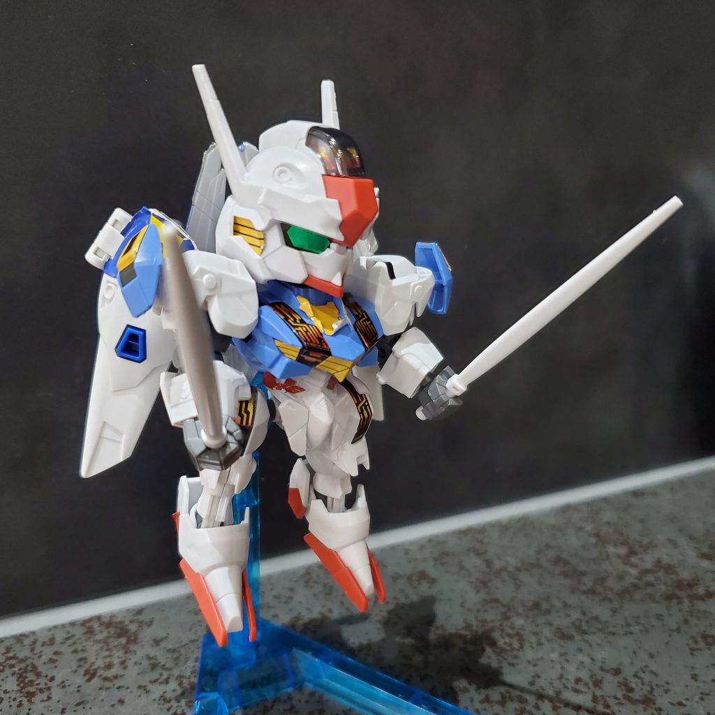 翼を閉じても溢れる主人公感。これはHGでもアリじゃなかろうか。