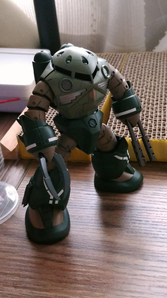 塗装後の仮組みです。塗装はすべて水性ホビーカラーを使用してます。カラーレシピはMGズゴックUC.verの取説そのまんまです。