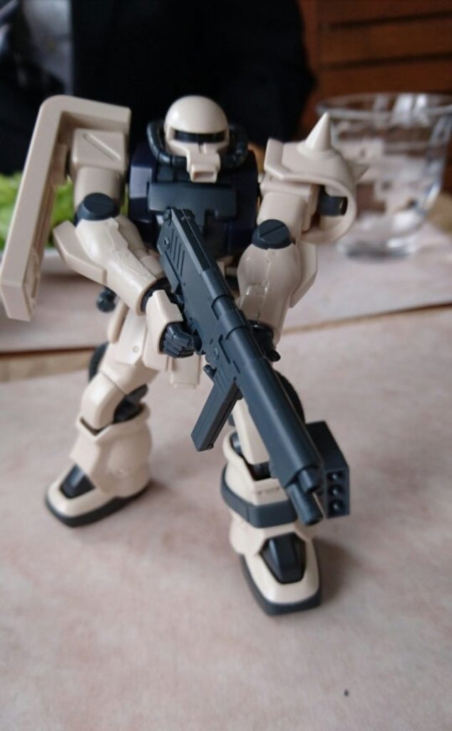 素組の状態ですね。プロポーションがいい！出来のいいキット。これで何体作っただろう。