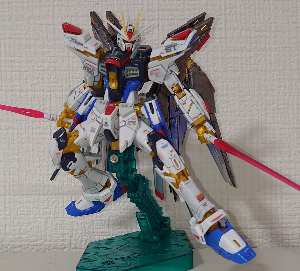 RGも上手くやればABSパーツに塗装出来るのかな