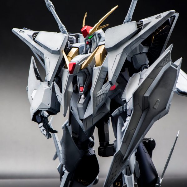 クスィーガンダム