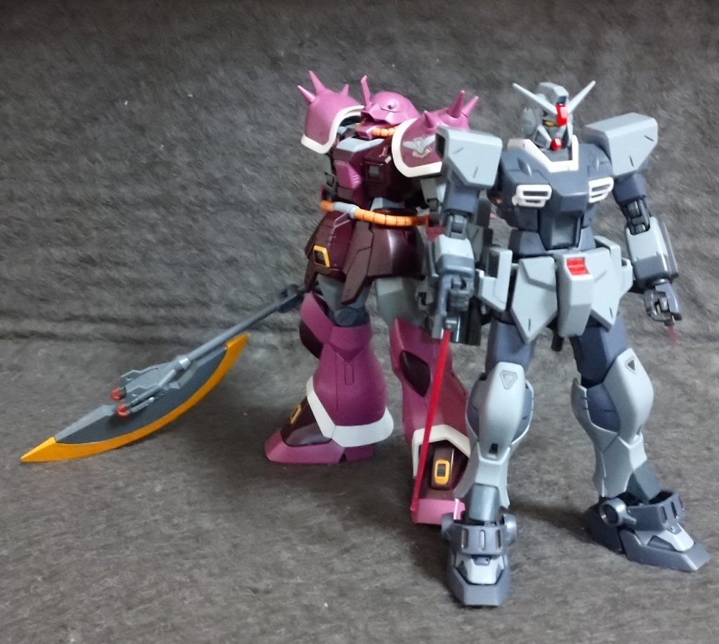 イフリート(ダグ・シュナイド機)と 