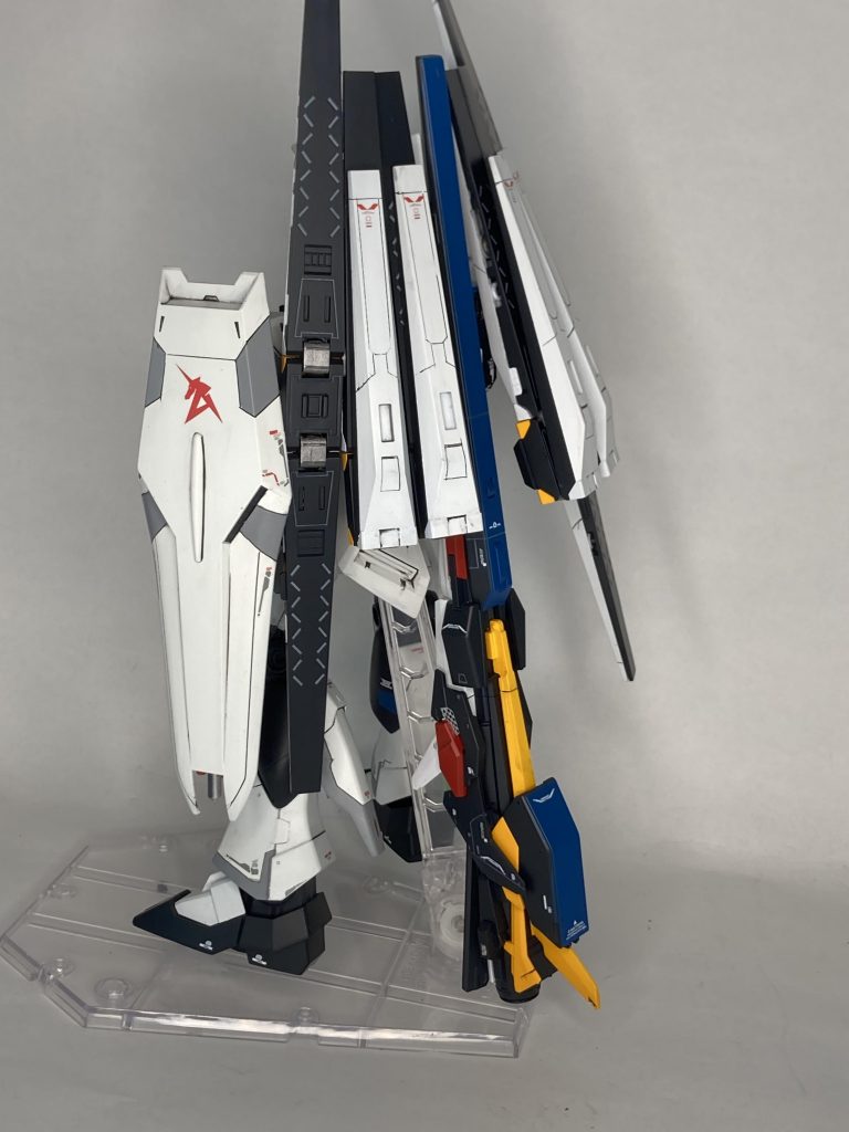 νガンダム FWES(フル・ウェポン・イクイップ・システム)–3枚目/制作者：Atsu