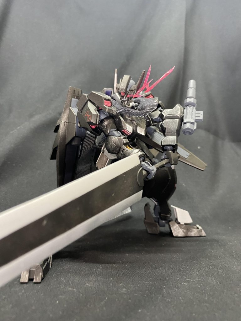 右肩には烙印を刻みました