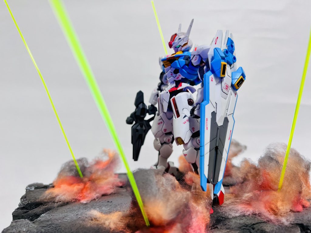 HG 1/144 機動戦士ガンダム 水星の魔女 ガンダムエアリアル 塗装済み完成品 オリジナルベース付き–5枚目/制作者：H4co Y