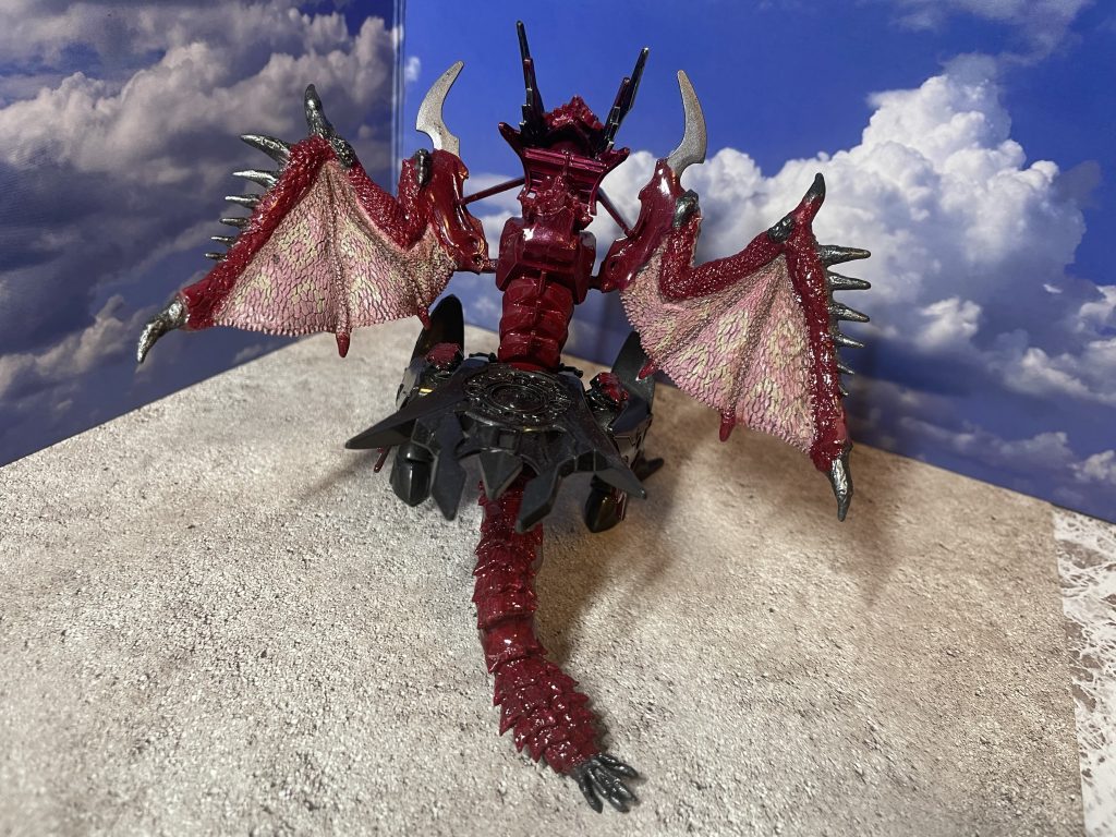 尻尾が取り外せるようにするか迷い、技術的に保留しましたw