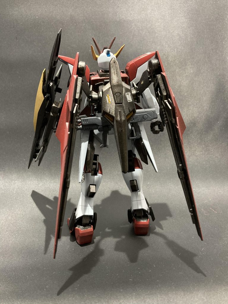 この槍は、フィギュアライズのultraman zeroの槍を使い、ショートランスに、バックパックにジェミナスのユニットを使ってみました〜