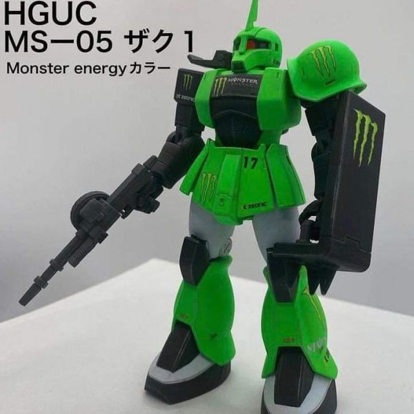 スポーティーな旧ザク