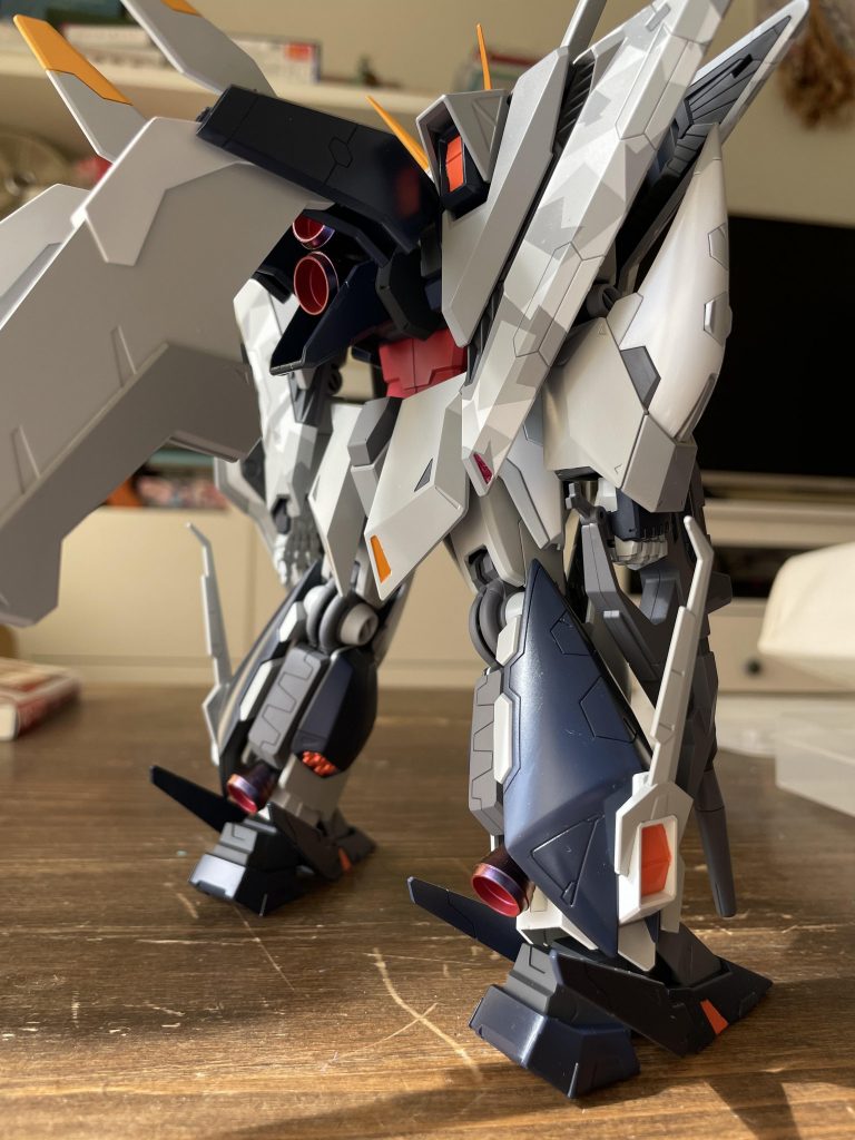 背面はこんな感じです。完成後に撮り忘れてます(笑)