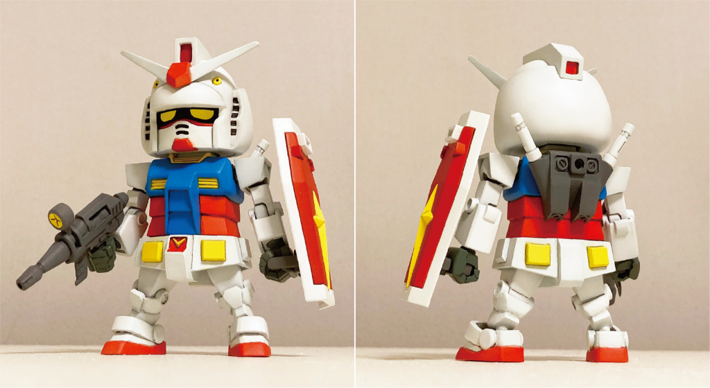 SD系は太ももが無かったり、あっても少しで可動が無かったりなので、太ももを作って少しでも膝が動くように改造しました。足と肩を小型化、胴を長くして頭はゴリゴリの改造してます。