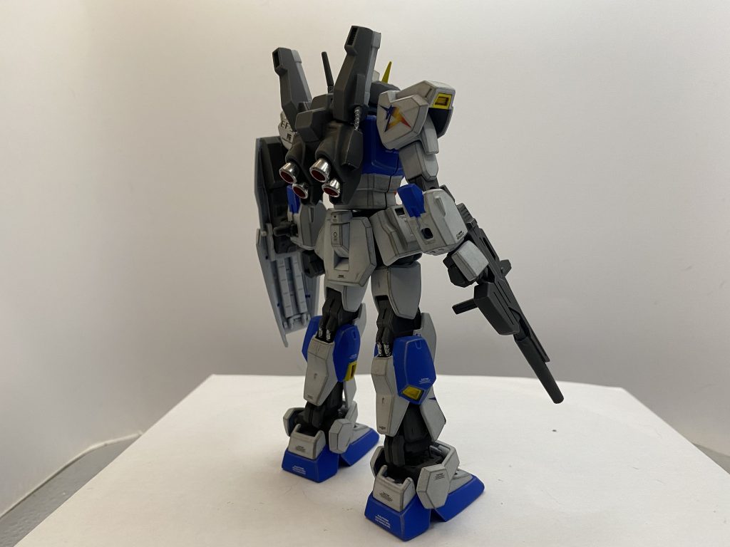 当時アムロが出て来た時、ガンダムMkⅡに乗って欲しかった人多かったと思います。実際には叶いませんでしたが😅