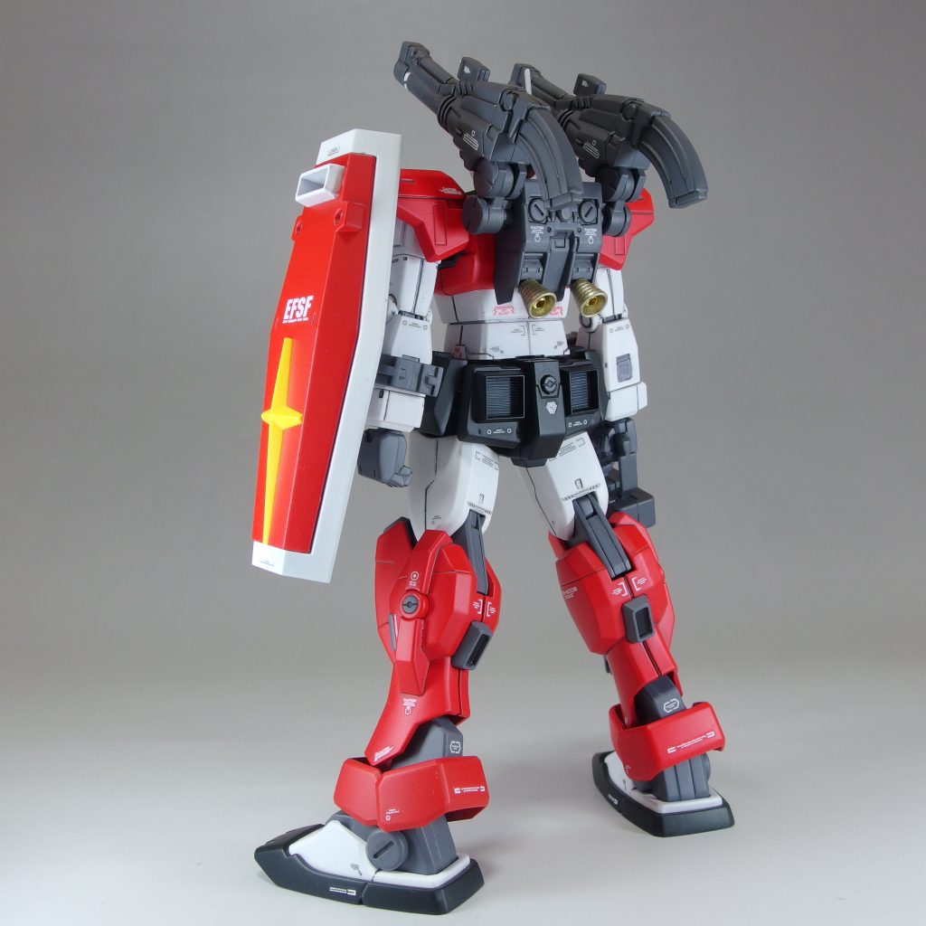 工作は肩軸の切り詰めと股関節可動拡大、太ももと膝関節の隙間埋めくらいです。