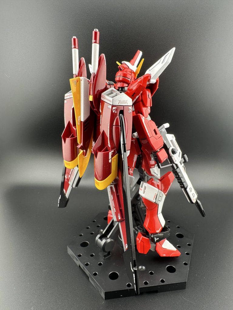 後ろ