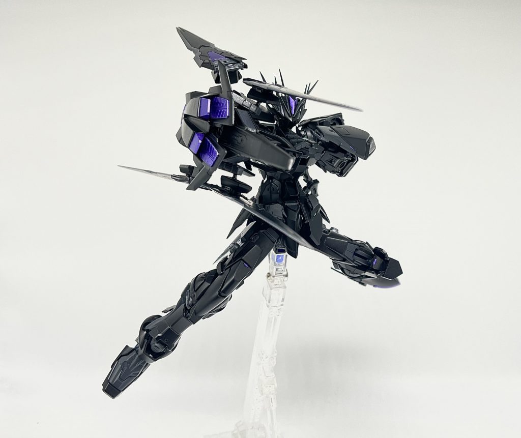 アストレイ シャドウフレーム–3枚目/制作者：すい