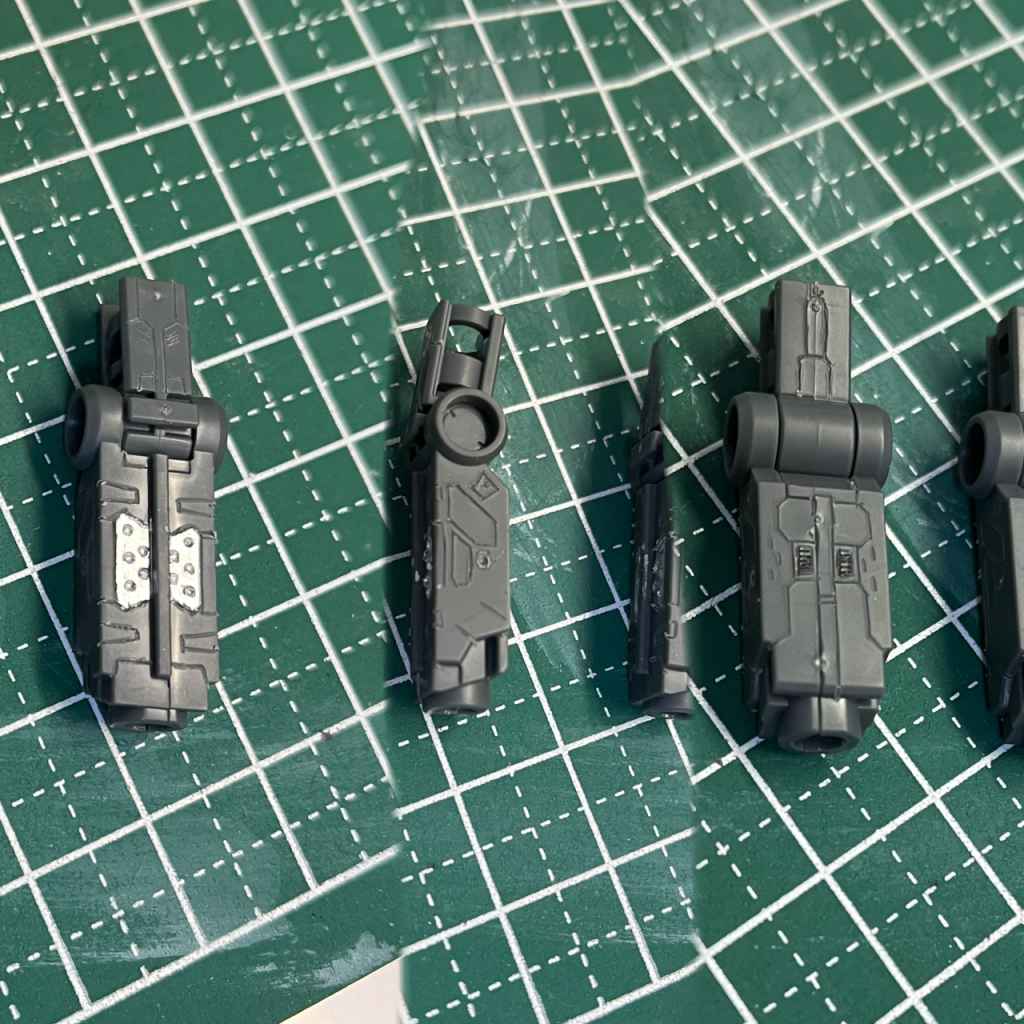 今回は1部の内部フレームにもディテールアップを施しました。