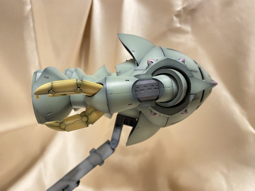 巡航形態です。少し腕が閉じるというか水の抵抗を少なくするための工夫がされてました。