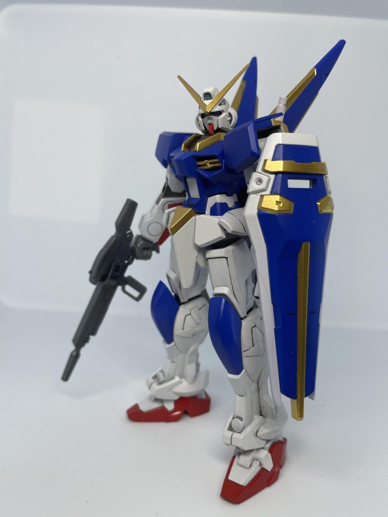 スターブライトゴールドがいい感じに光を反射していい感じになりました。