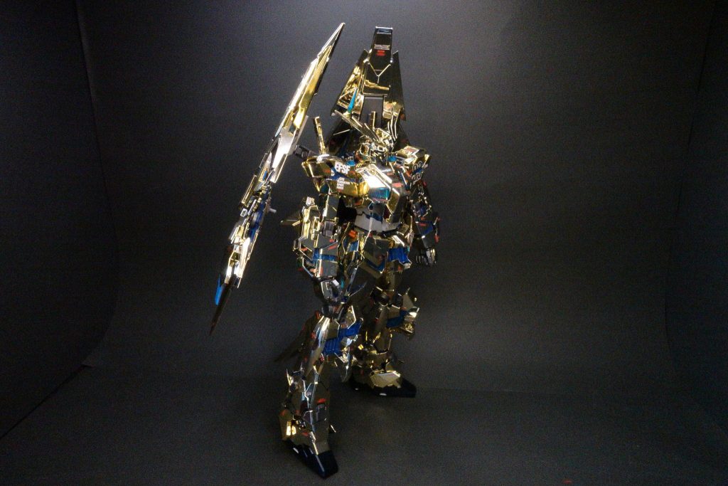 立ち姿はバランスが難しいです。