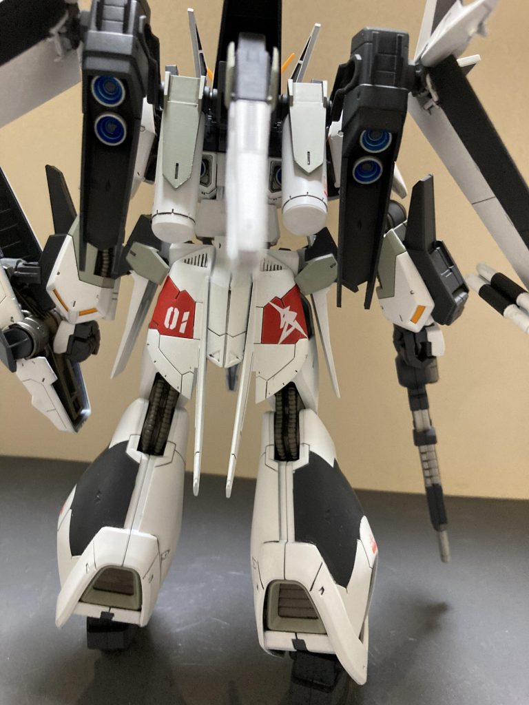 バックショットνガンダムはやっぱり赤です