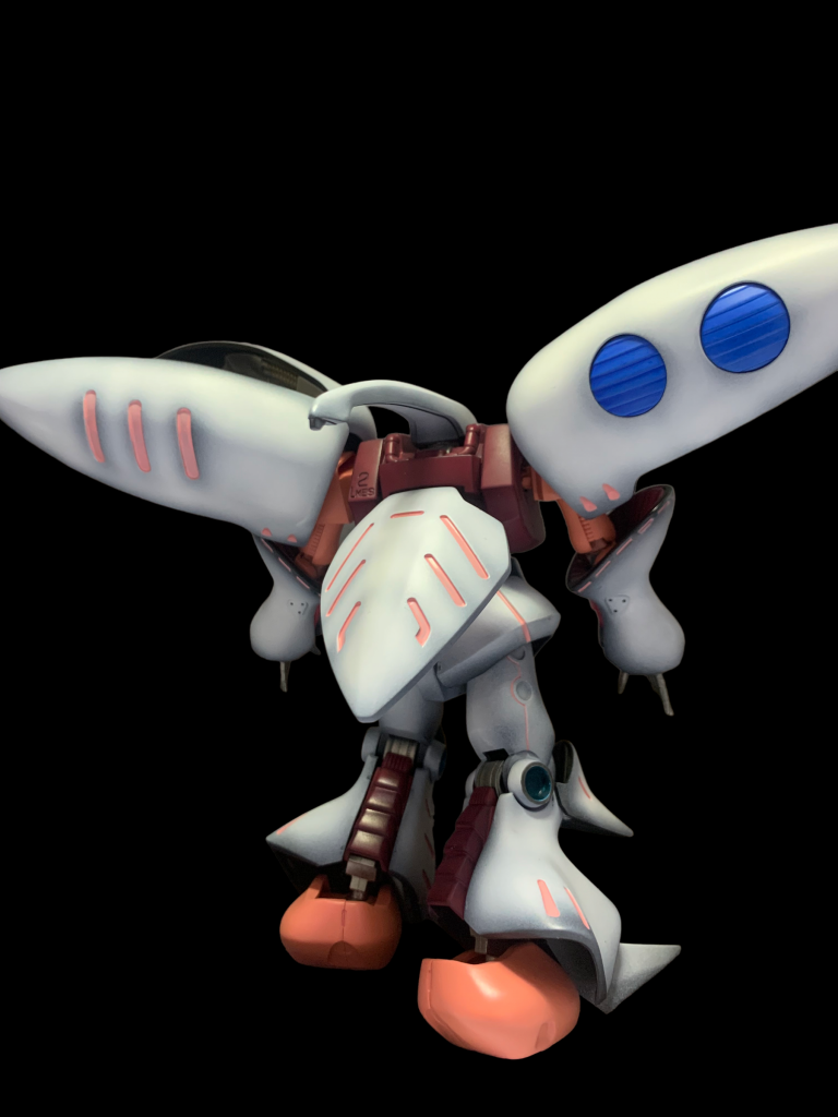 後ろ側。各ラインはピンクエナメル流し込みです。