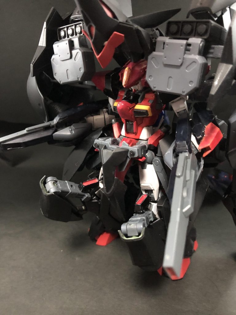 パンツァー同様に追加装甲は稼働します。