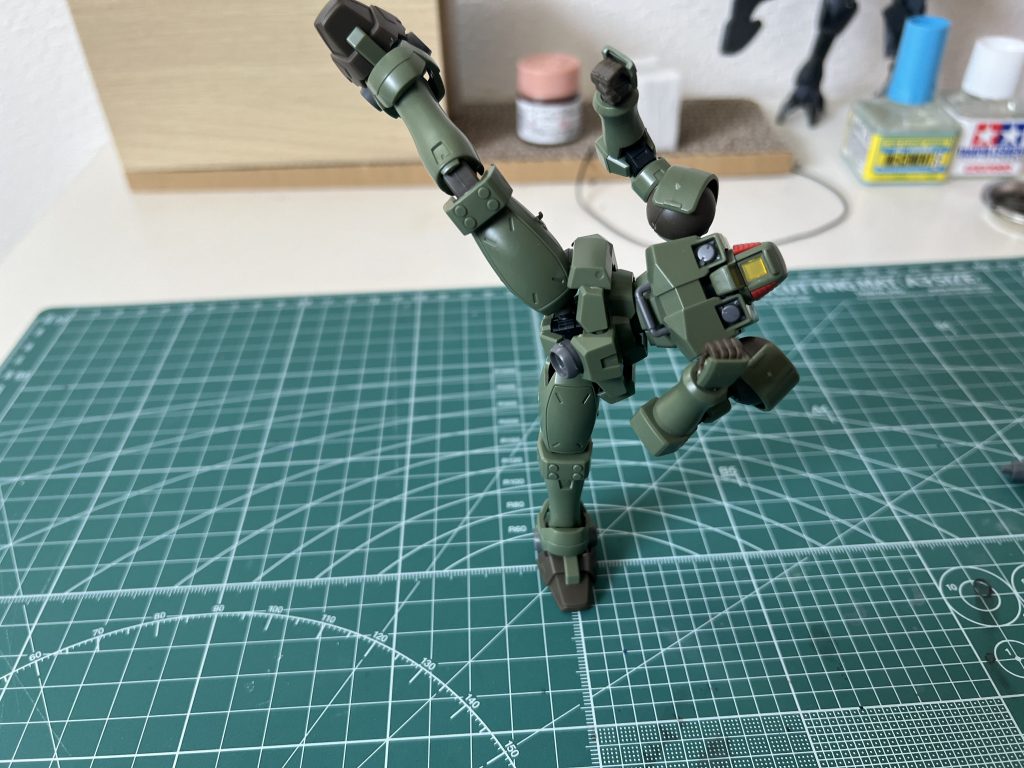 HG リーオー 素組み–4枚目/制作者：イヌマ@妻のいぬまにプラモライフを