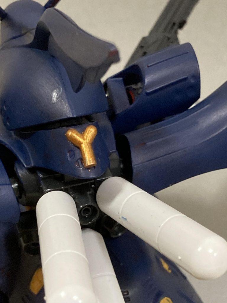 サイコフレームのT字型が富野監督のイニシャルからきてるとか聞いたので、由悠季のYをとってY字型サイコジャマー器取り付けました。アムロのファンネルをこれで妨害できるぞ。