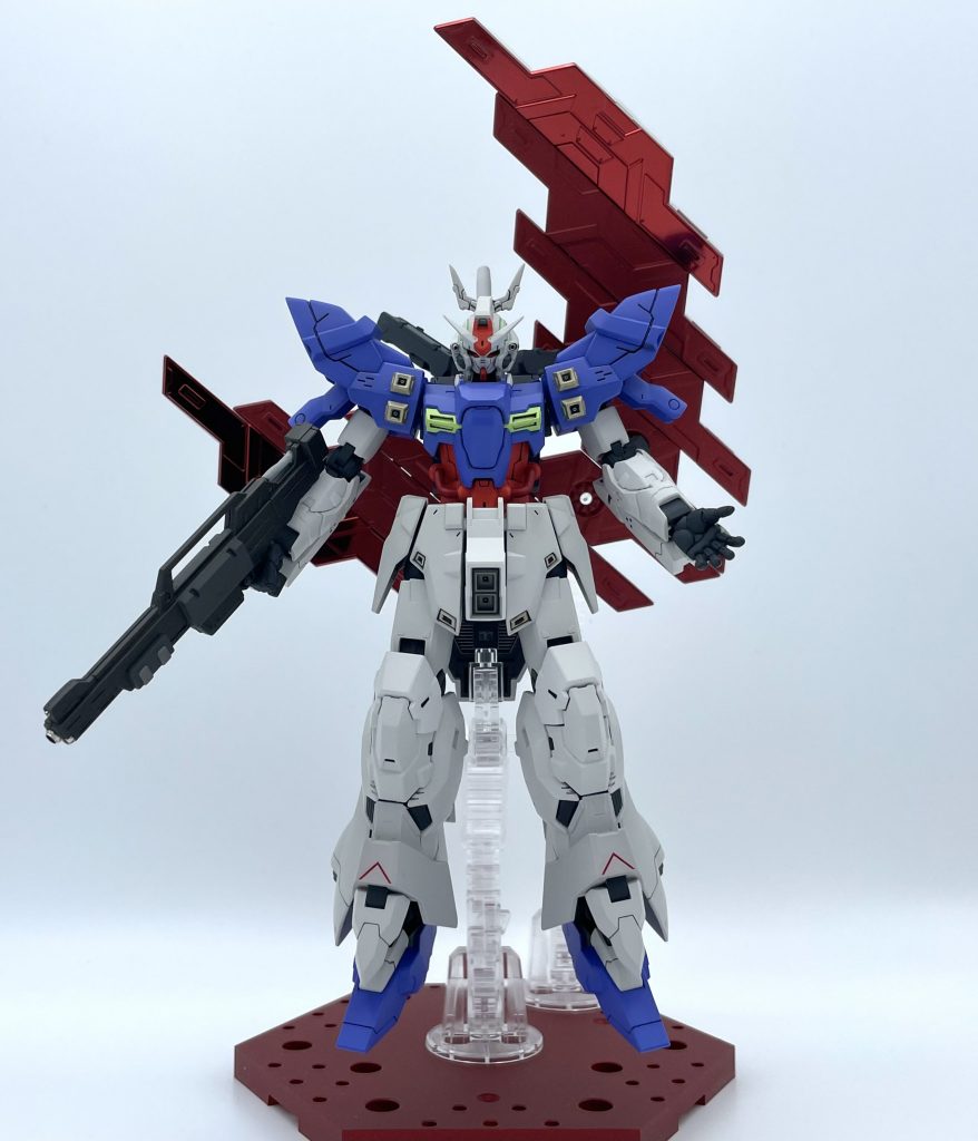 付属のアクションベースは使用せず、別途アクションベース5(クリア)を使用。台座のカラーはサイコプレートのメタリック系塗装を施しました。