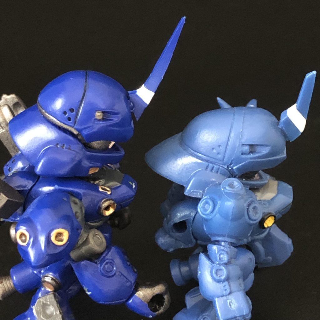 頭部は、おでこを凹ませて、襟？の部分も短く！ツノは自作しました。