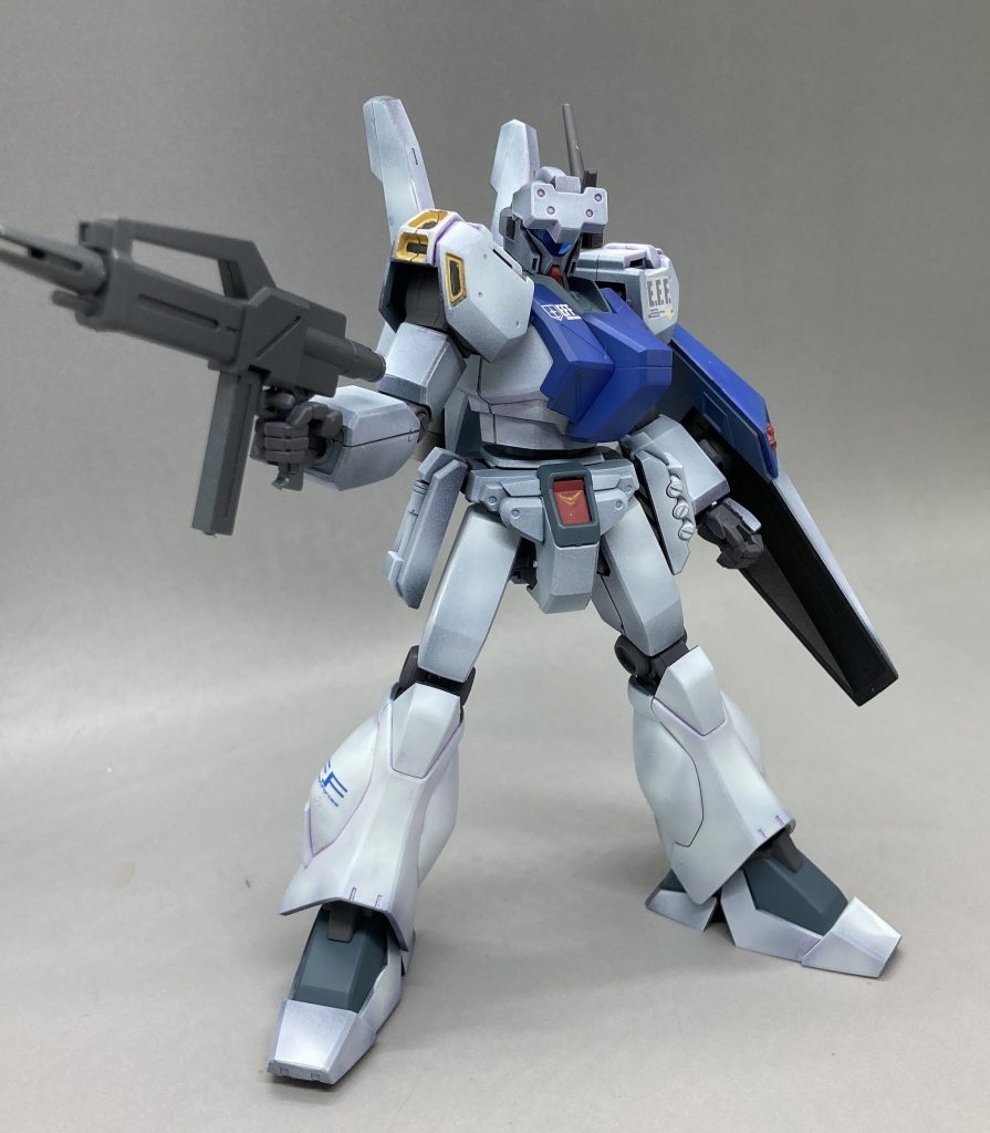 バイザーをつけてエコーズ風にもできます