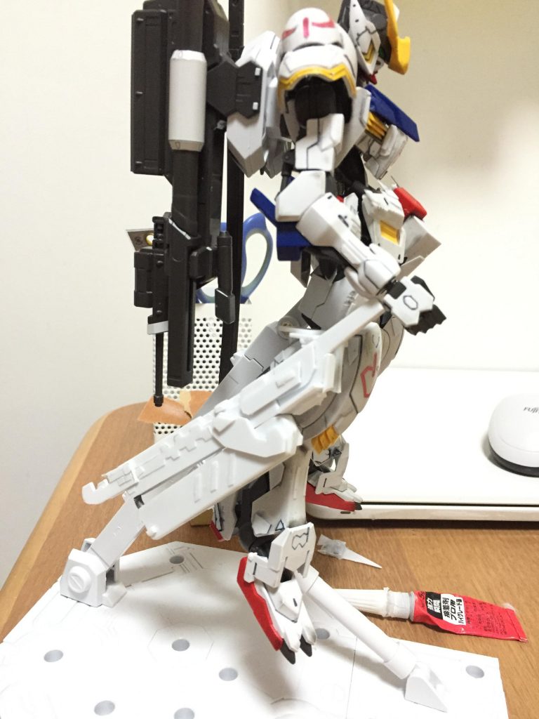 オリジナル武装折りたたみ式の棍棒武装です。