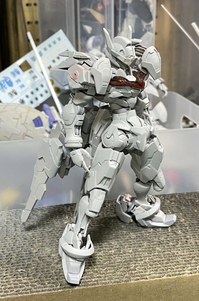 今回は主にキマリストルーパー、レーバテイン(フルメタルパニック)のパーツを使ってます