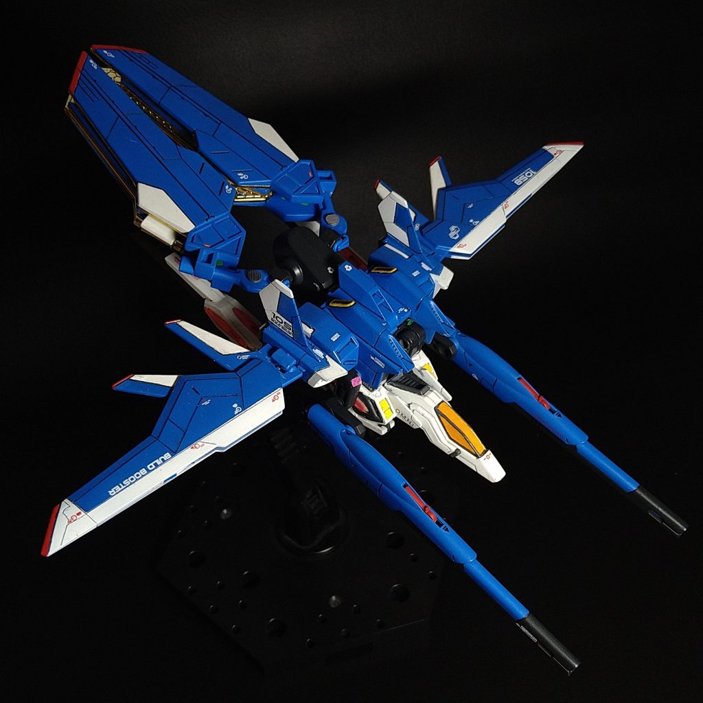 ユニバースビルドブースターにリフレクターを装備してサテライトパッケージになります