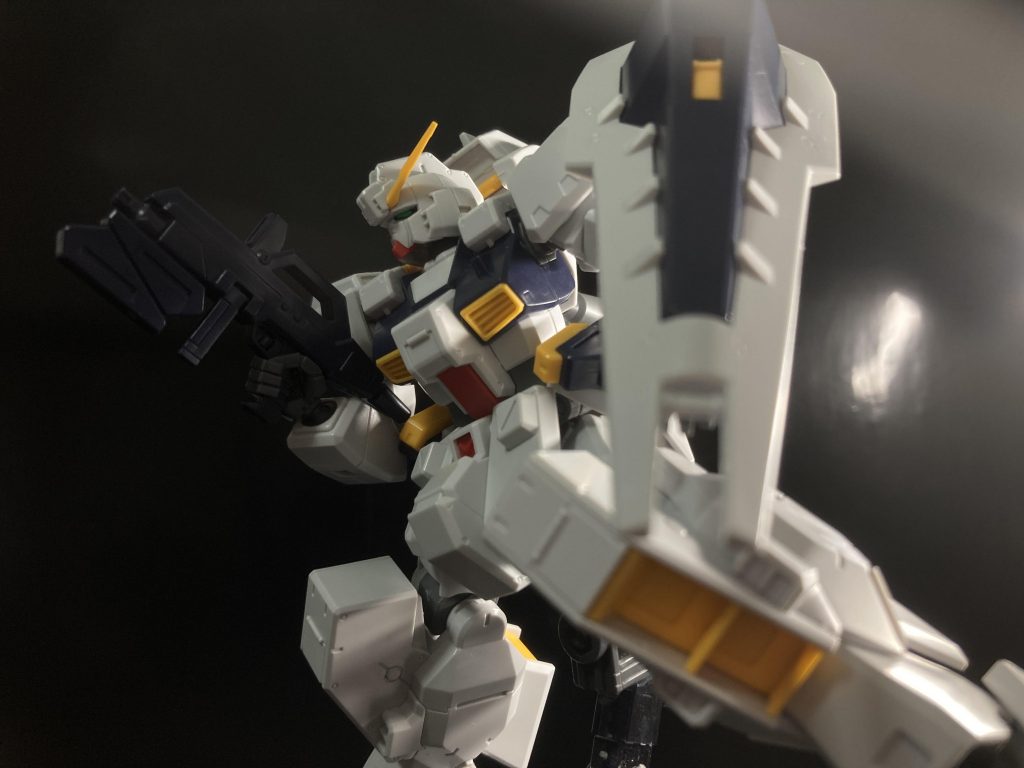 ヘイズルと言えば何を思い浮かべますか？私はモビルスーツアンサンブルのイメージが強く半分ぐらいAOZ系いるんじゃないのかってぐらいラインナップ豊富でかなりAOZと言えばモビルスーツアンサンブルっていう偏見がありますね！人によってはゲームだったりはたまたプラモだったりするんじゃないでしょうか