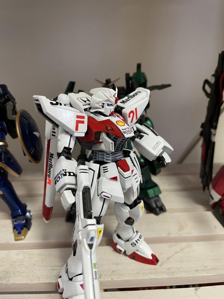 白も黄色も塗装しましたが、あんまわかんないっすね😅