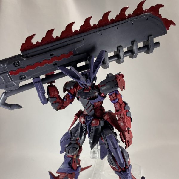 大型チェンソー　イガリマ