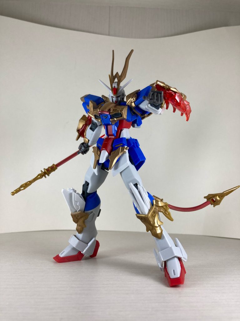 如意棒はHGに合うようにランナーを使って少し延長しました。長いプラ棒があればどこまでも伸びるでしょう。