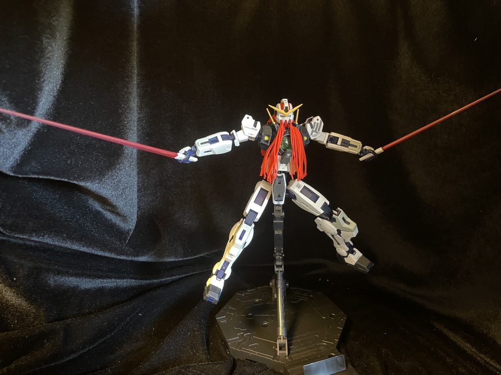 00機体の自分的恒例となっている二刀流で締めたいと思います。最後までご覧いただきありがとうございました！それではまた会う日まで、ガンダムマイスターに相応しくあれ！！！