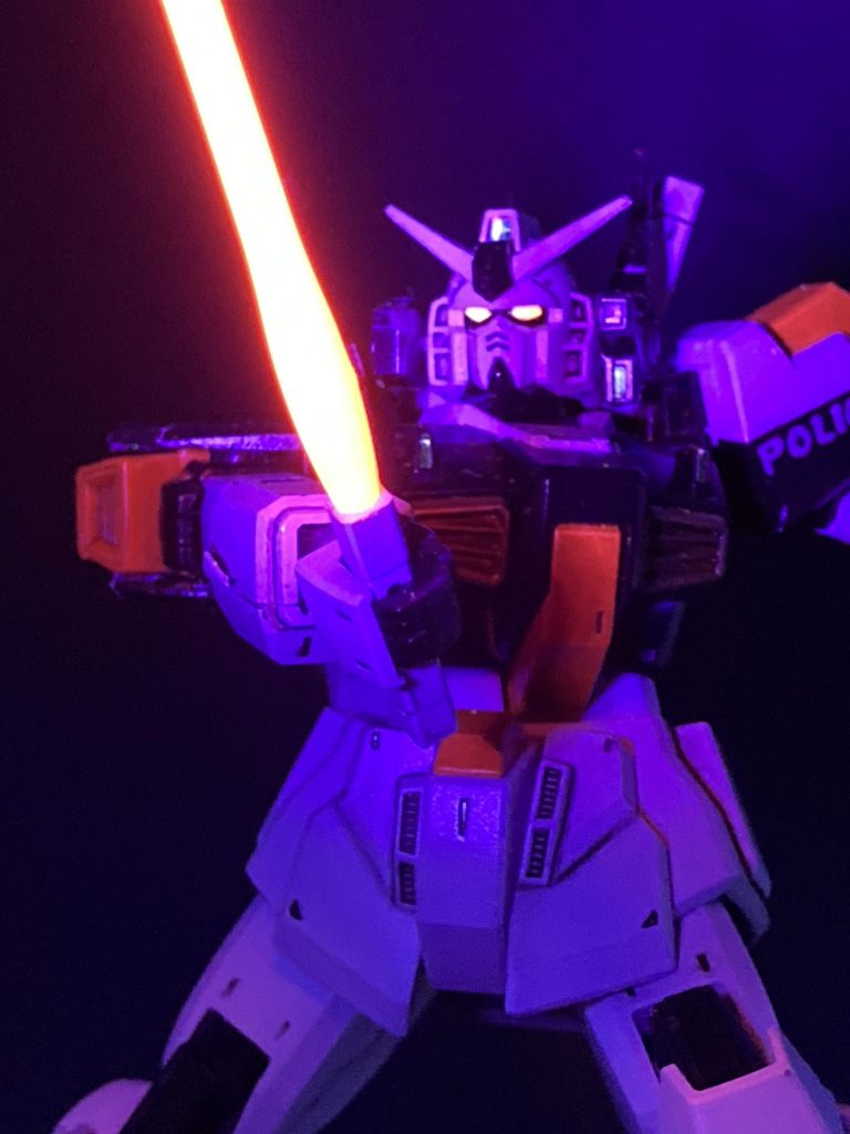 警察ゆえに黒背景夜間シチュエーションが映えます🚔🚨治安維持部隊隊長機といったイメージでございます( ◜ω◝ )👮♂️