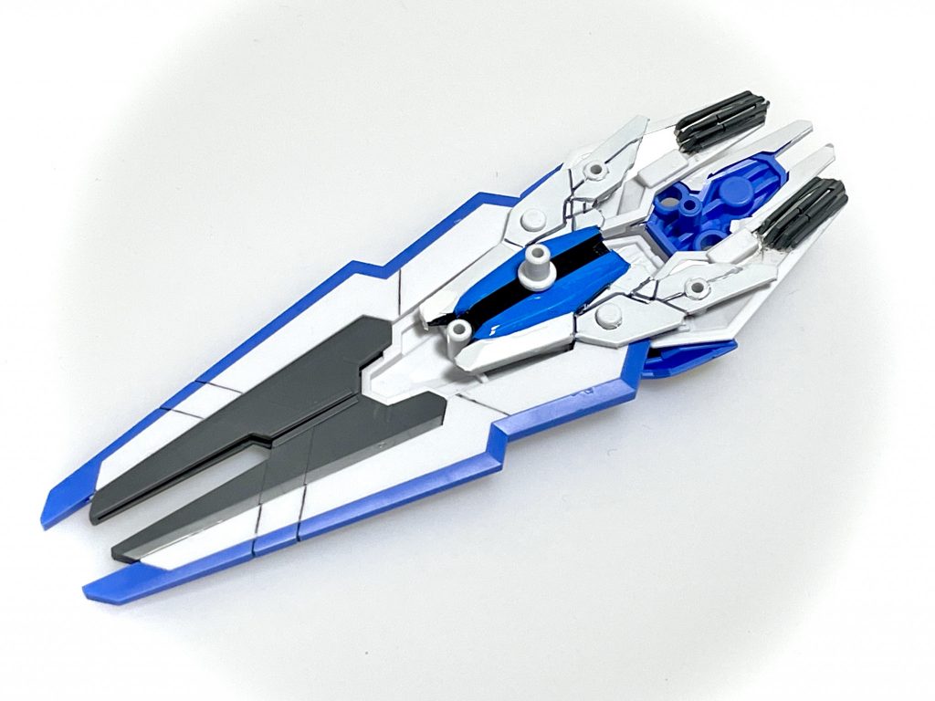 「シールドの基部もビットにする計画」【余剰パーツ無し】《ガンダムエアリアル》–4枚目/制作者：リンドウセイ／Jade_Knight