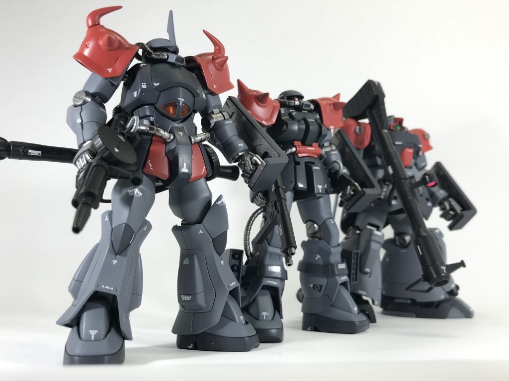 ちょい悪オヤジの愚連隊風をイメージしたカラーリングにしてみました。久々にジオン系を作成しましたが、中々にハマりました。まだ数機分ストックがあるので、機体カラーを統一した第二、第三小隊を作成したいですね。