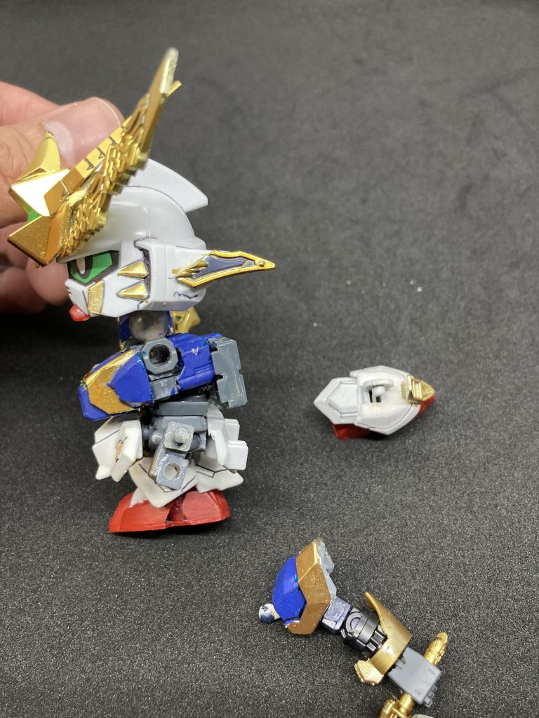 胴体はソウケツシリーズのものを入れ幅を狭くしてあります