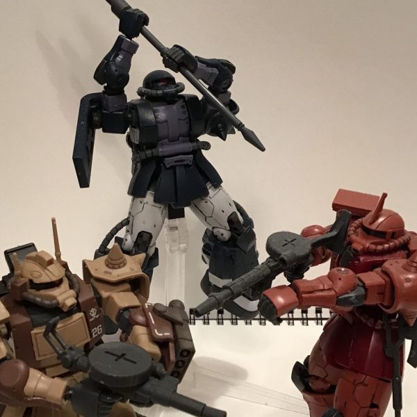 黒くない三連星